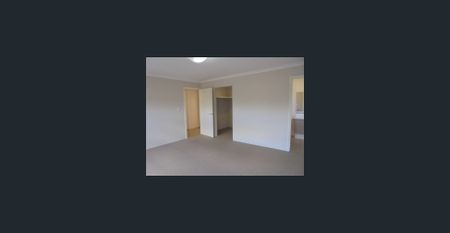 CLOSE TO EVERYTHING - Photo 2