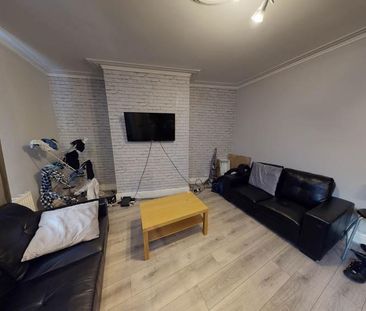 2 bedroom house to rent - Photo 2