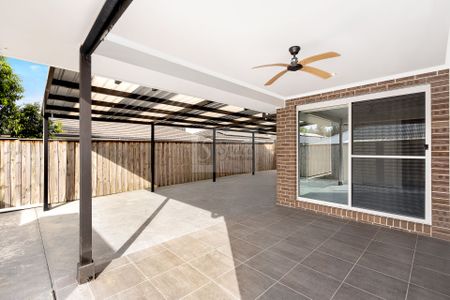 Entertainer's Delight in the Heart of Oran Park - Photo 4