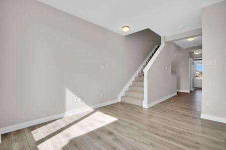 For Lease - 734 Haflinger Row, Stittsville - Munster - Richmond, Ontario - Photo 4