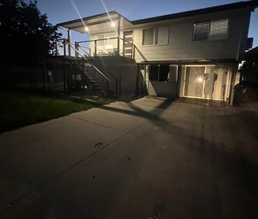 Deception Bay - Photo 1