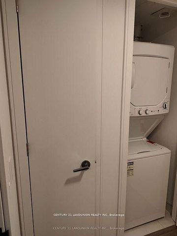 For Lease - 1 Jarvis Street Unit# 816, Hamilton, Ontario - Photo 3