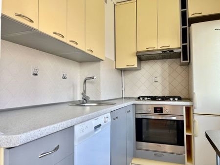 Wynajmij przytulne 37m² z balkonem i garderobą - Zdjęcie 3