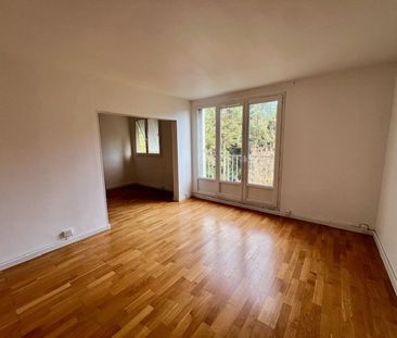 Location Appartement 5 pièces 88m² YERRES 91330 - Photo 2