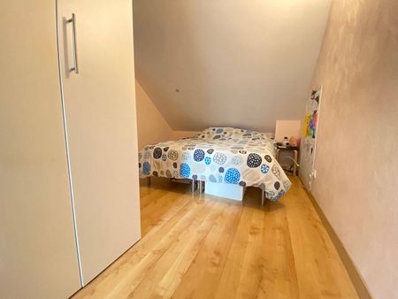 Appartement - 4 pièces - Saint-Sulpice - Photo 4