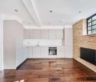 Richmond, Surrey, TW9 - Photo 1