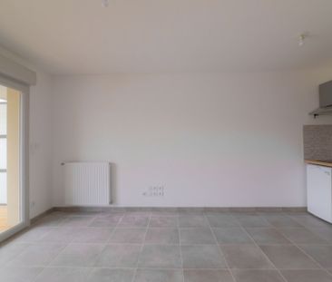 Location Appartement 2 pièces 39m² CASTANET TOLOSAN 31320 - Photo 2