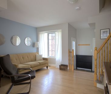 For Lease - 46 College Circle, Overbrook - Castleheights and Area, ... - Photo 1