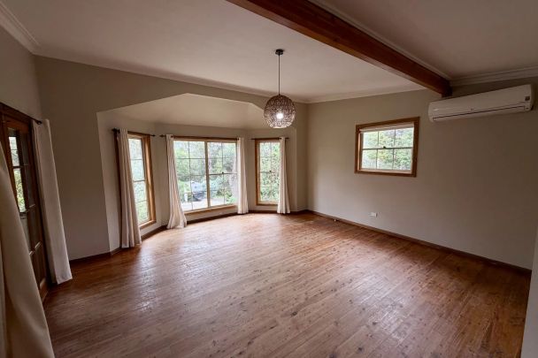 Charming Family Home in a Peaceful, Convenient Location! - Photo 1