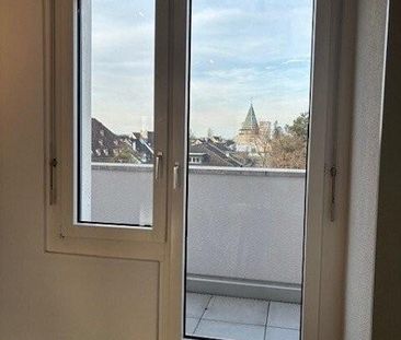 Helle Dachwohnung mit Blick über Basel - Foto 5