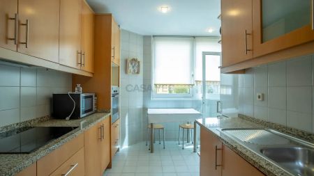 Apartment T4 in Aldoar, Foz do Douro e Nevogilde, Porto - Photo 3