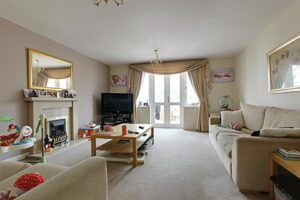 3 BEDROOM House - End Town House - Photo 4