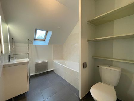 Location Maison 4 pièces 80m² BOUCHEMAINE 49080 - Photo 5