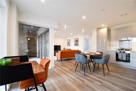 2 bedroom apartment to rent - Photo 4