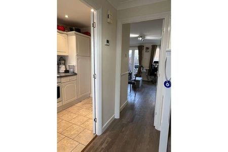 Moat Way, Swavesey, Cambridgeshire, CB24 - Photo 2