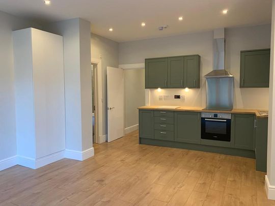 2 bedroom flat to rent - Photo 1