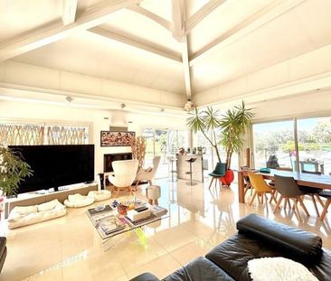 Tout savoir sur cette maison à Cassis - Photo 1