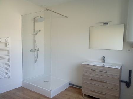 Location Appartement 3 pièces 99m² GIGNAC 34150 - Photo 5