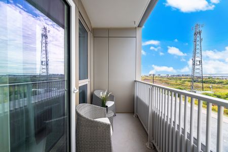 For Lease - 3240 William Coltson Avenue Unit# 515, Oakville, Ontario - Photo 4