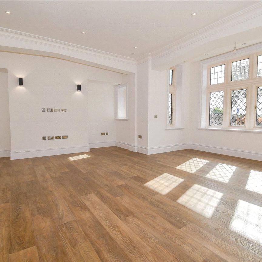 Stanley Road, CH47 1HN, Hoylake - Photo 1