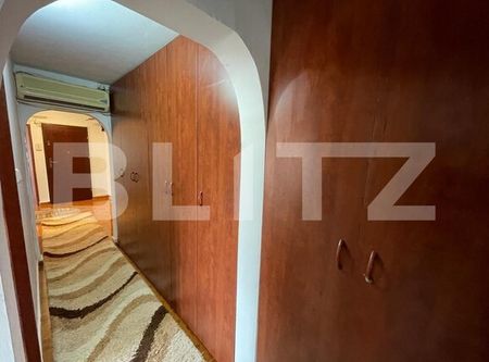 Apartament 3 camere, 72mp, Cartier 1 Mai, zona Facultatii de Medicina - Photo 2