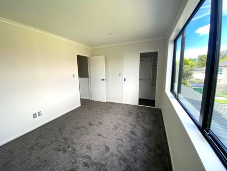 MANGERE EAST, 2 BEDROOMS - Photo 5