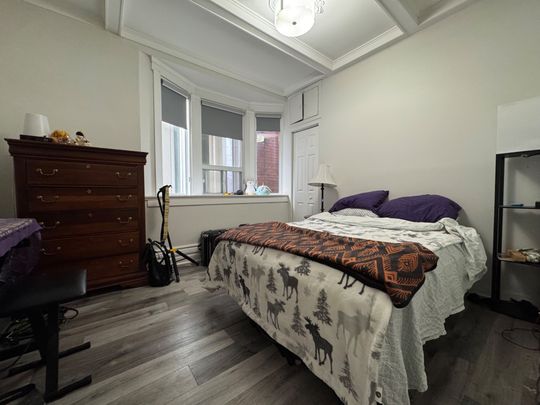 For Lease - 61 Chelsea Avenue Unit# #2 - Main, Toronto, Ontario - Photo 1