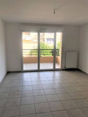 Location Appartement 2 pièces 41m² ARLES 13200 - Photo 1