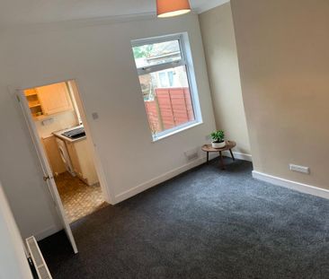 3 bedroom house to rent - Photo 2