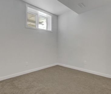 For Lease - 401 Glenroy Gilbert Drive Unit# 29, Barrhaven, Ontario - Photo 6