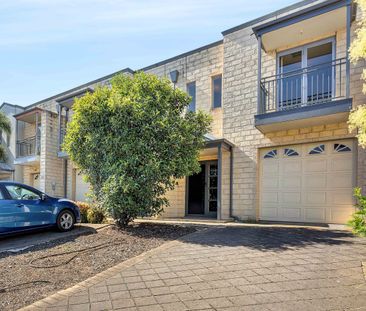 Modern Comfort Meets Smart Design! - Photo 2