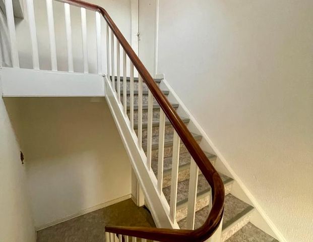 Gemütliche DG-Altbauwohnung in Kleve-Kellen 48,5qm - Foto 1