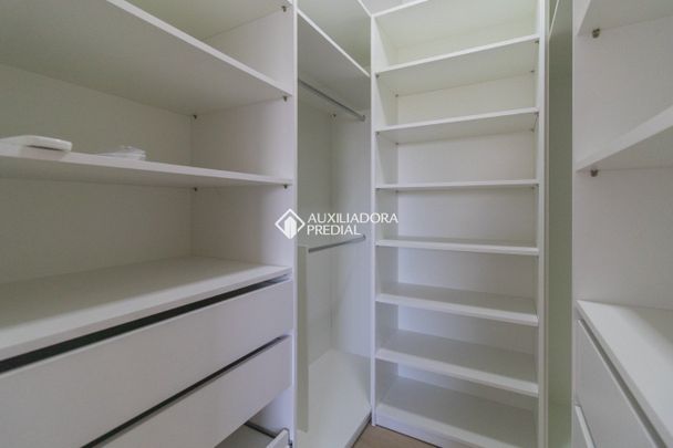 Apartamento com 2 quartos e 71m² para alugar em Camaquã, Porto Alegre. - Photo 1
