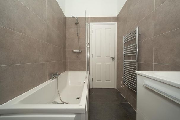 2 bedroom detached house to rent - Photo 1