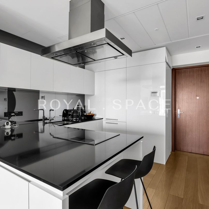 Luksusowy apartament z widokiem na Wolę | Złota 44 - Фото 1