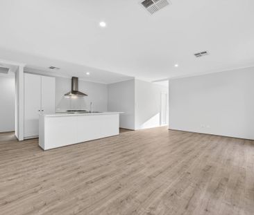 Brand New & Move in Ready - Photo 3