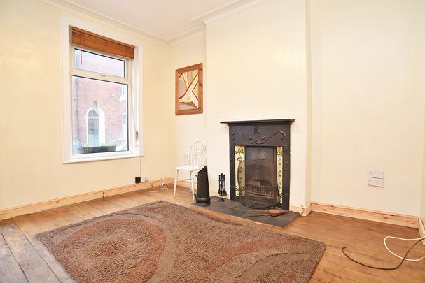 Chatsworth Road, Harrogate, HG1 5HX - Photo 1