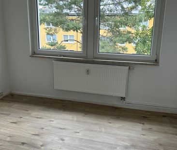 3-room apartment with balcony! - Photo 1