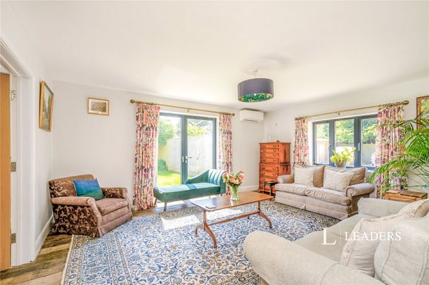 7 bedroom house to rent Yapton Road, Middleton-on-Sea, Bognor Regis, West Sussex, PO22 - Photo 1