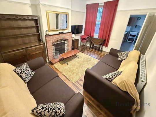 1 bedroom property to rent - Photo 1