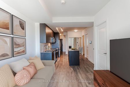 For Lease - 335 Wheat Boom Drive Unit# 801, Oakville, Ontario - Photo 2