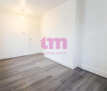Angle Road, Grays, RM20 - Photo 1