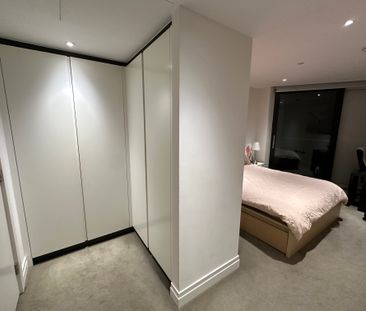 Nine Elms Lane - Photo 5