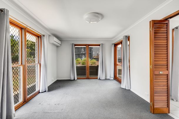 4 Angle Street - Photo 1