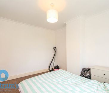 2 bed Semi-Detached House for Rent - Photo 6
