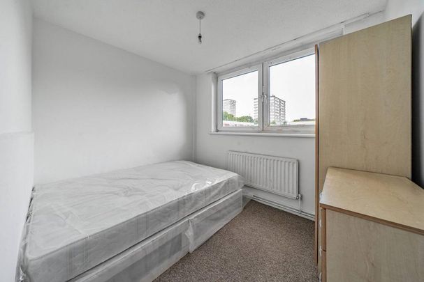 4 bedroom maisonette to rent - Photo 1