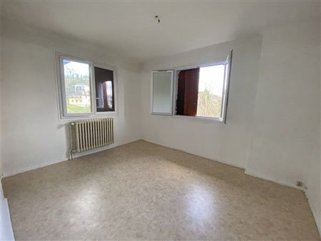 Location Appartement 5 pièces 132m² TULLE 19000 - Photo 3
