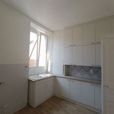 À louer / Appartement F4 / BESANCON CENTRE VILLE 6 rue des Granges - Photo 3