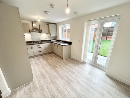 3 bedroom semi-detached house to rent - Photo 2