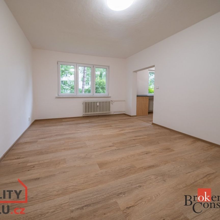 Pronájem bytu 3+1 70 m² - Fotografie 1